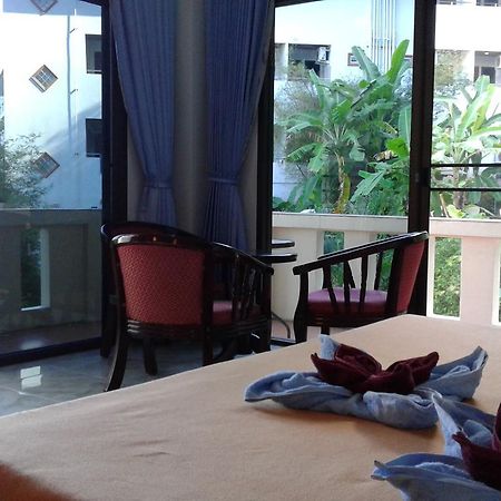 Feng Shui House 호텔 Patong 외부 사진