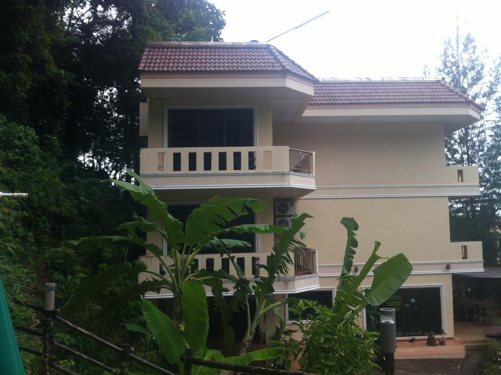 Feng Shui House 호텔 Patong 외부 사진